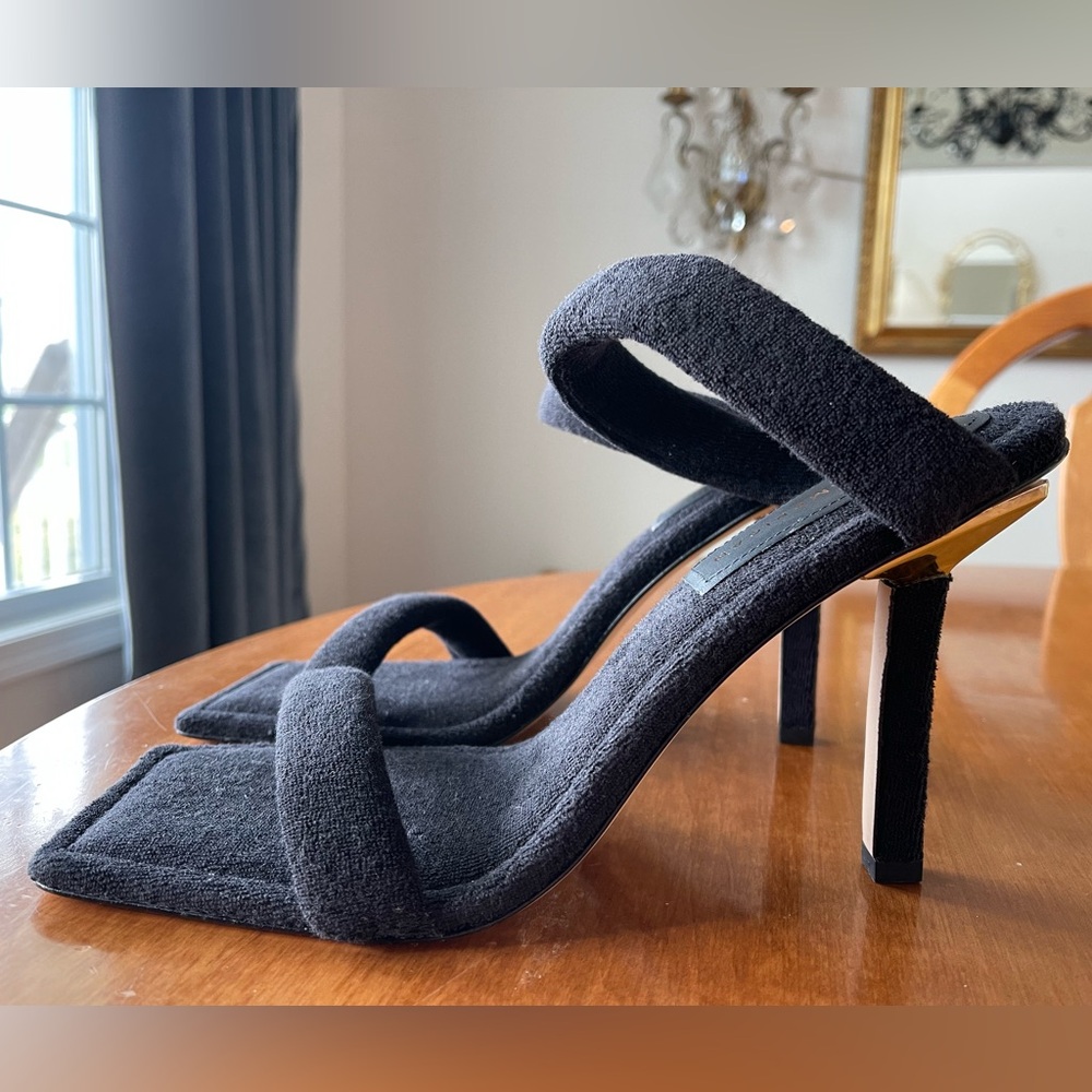Good American black Terry stilettos